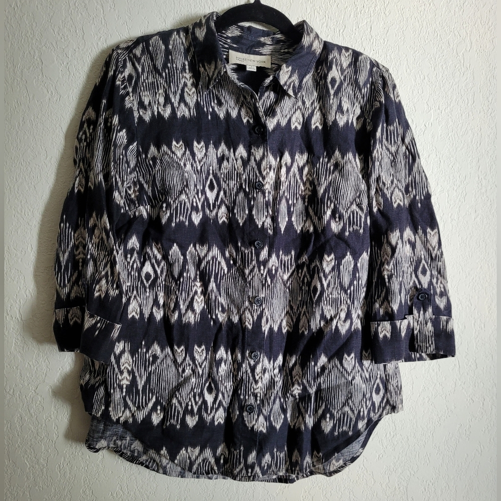 Vintage Jones New York Sport ikat abstract button down | size s